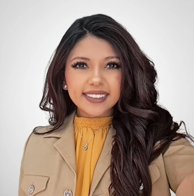 Jenny Briones 